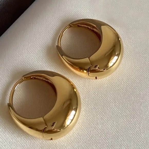 Curated by Megan Jewelry - Gold Plated Hoop Earrings - Elegant Minimalist Style - New